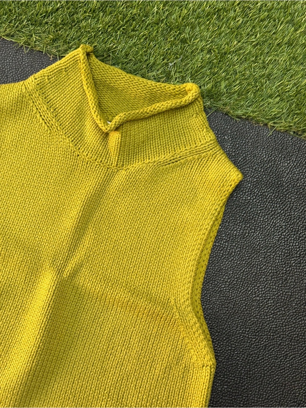 Marled Chartreuse Sleeveless Turtleneck Sweater Vest - Picture 2 of 6